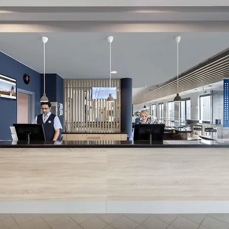 Holiday Inn Express Muenchen Messe By Ihg-3