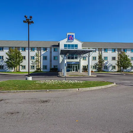 Motel 6-Whitby, On - Toronto East-3