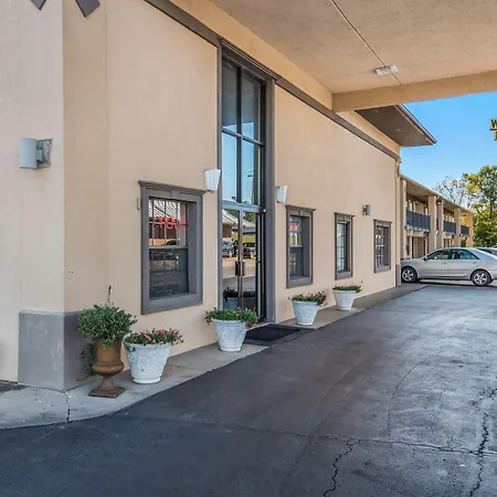 Americas Best Value Inn Arkadelphia-2