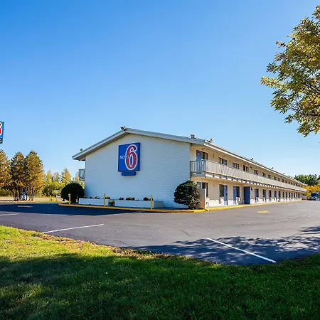Americas Best Value Inn Bangor-2