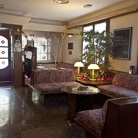 Hotel Roma-2