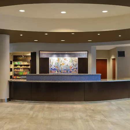 Courtyard By Marriott Fort Lauderdale Airport & Cruise Port-3