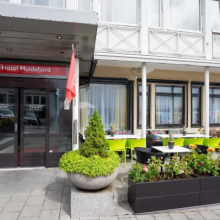 Thon Hotel Moldefjord-3
