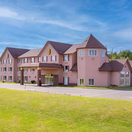 Super 8 By Wyndham Amherst Ns-3