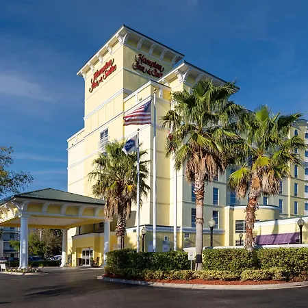 Hampton Inn & Suites Jacksonville Deerwood Park-2