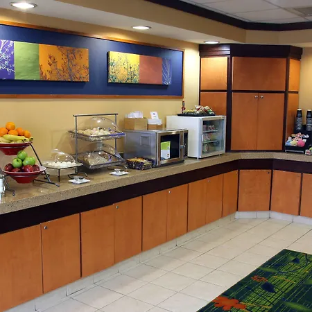 Fairfield Inn And Suites By Marriott Marion-2