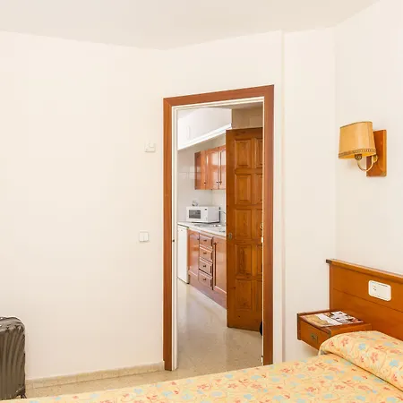 Apartamentos Guitart-2