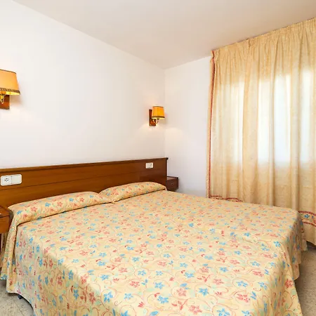 Apartamentos Guitart-3