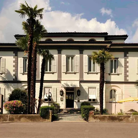 Villa Garni Gardenia-3