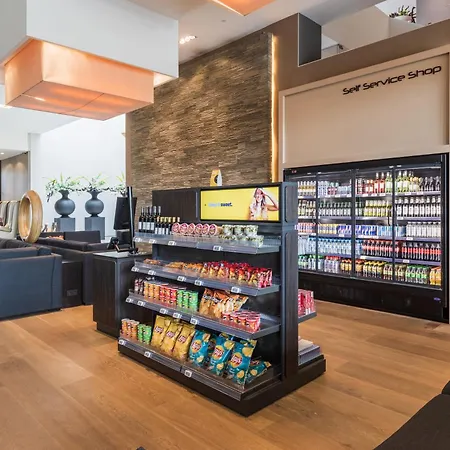 Van der Valk Airporthotel Düsseldorf-3