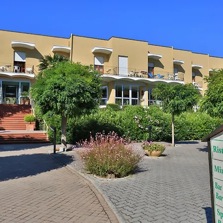 Residence Le Acacie-3