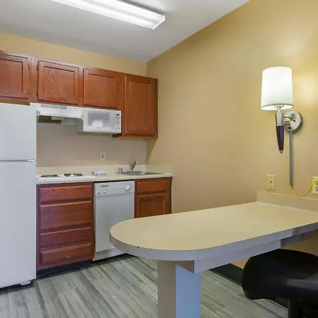Extended Stay America Select Suites - Phoenix - Airport - E Oak St-3