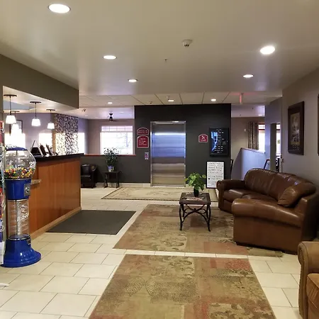 Grand View Inn & Suites-2
