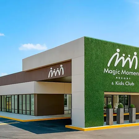 Magic Moment Resort & Kids Club, Dazzler Select By Wyndham-3