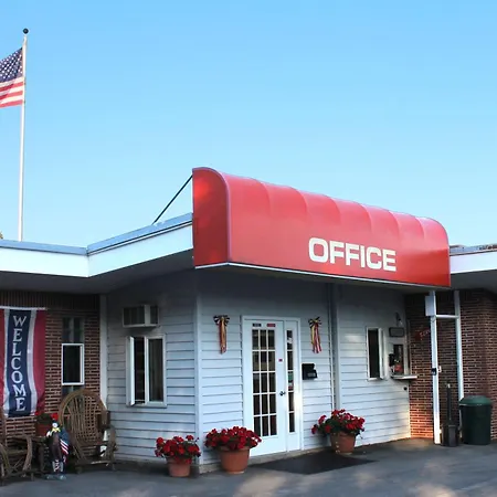 Budget Host Crestview Inn-2