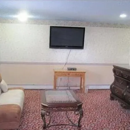 The Parsippany Inn And Suites-3