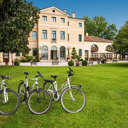 Best Western Plus Hotel Villa Tacchi-3