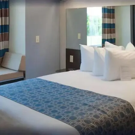 Westay Suites Belle Chasse-3