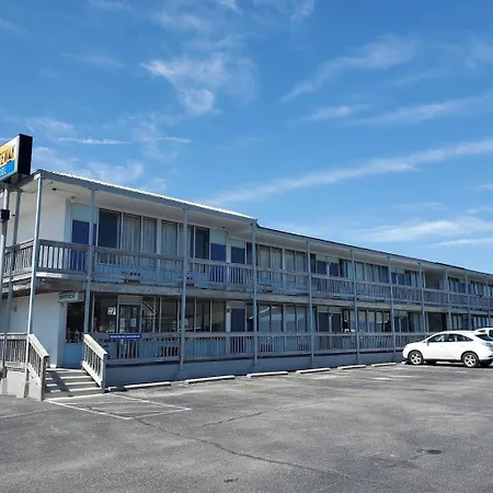 The Breezeway Motel & Resturant-3