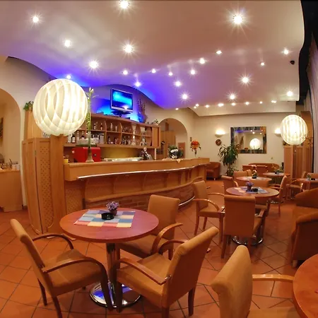 EA Hotel Tosca-2
