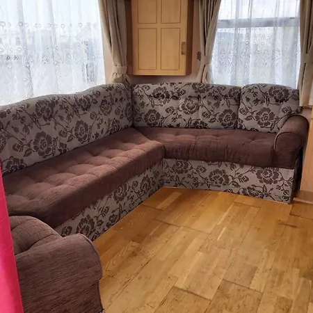 The Chase & Grange Caravan Park Ingoldmells Ref F-2