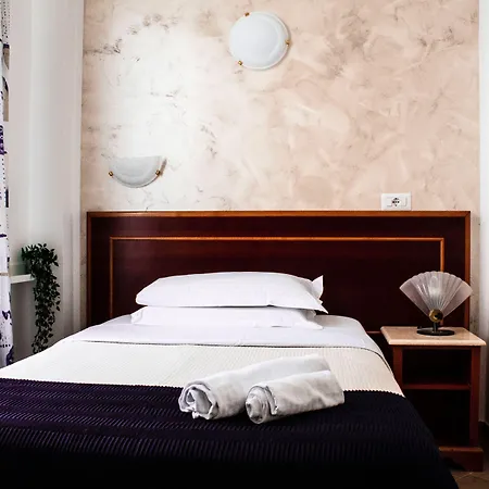 Hotel Capri-3