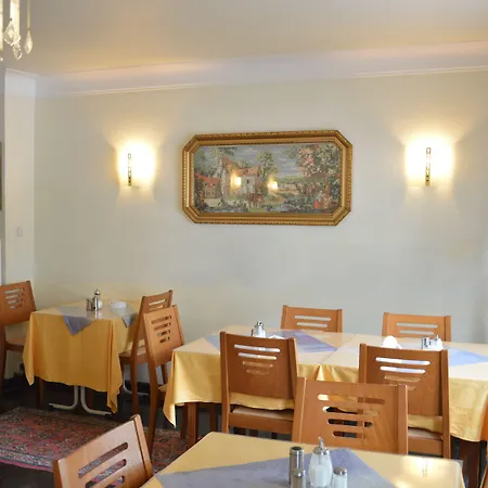 Hotel Wikinger Hof-2