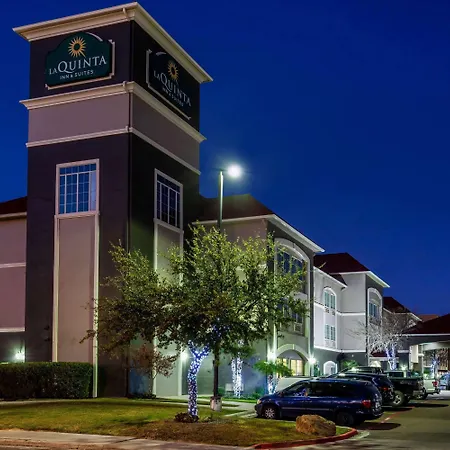 La Quinta By Wyndham Laredo Airport-2