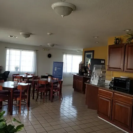 Rodeway Inn-3