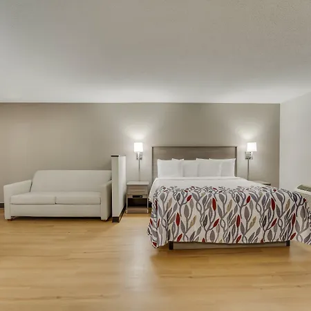 Red Roof Inn & Suites Newport - Middletown, Ri-3