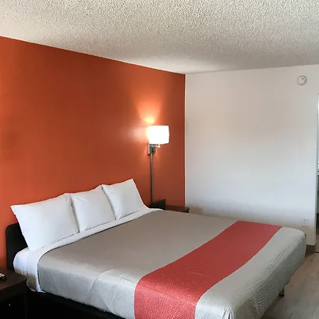 Motel 6-Bryan, Tx - University Area-3