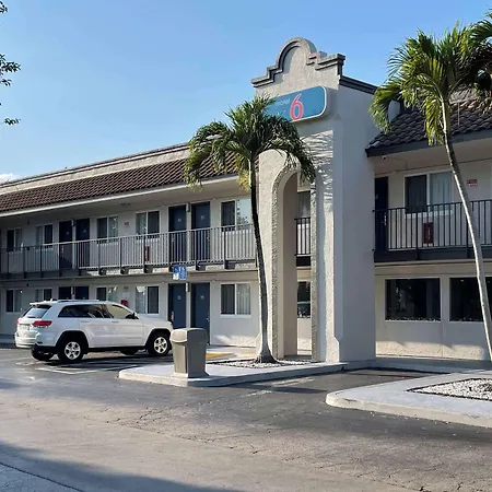 Motel 6 Riviera Beach Fl-2