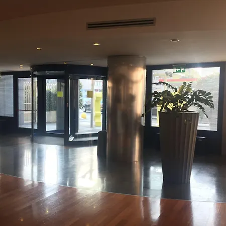 B&B Hotel Milano La Spezia-3