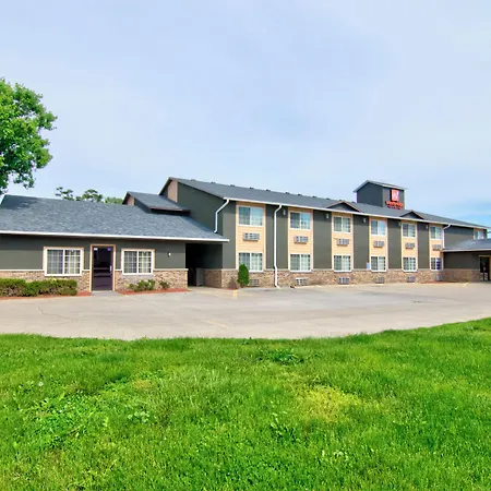 Westbridge Inn And Suites-2