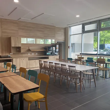 Apparthotel Torcy-2