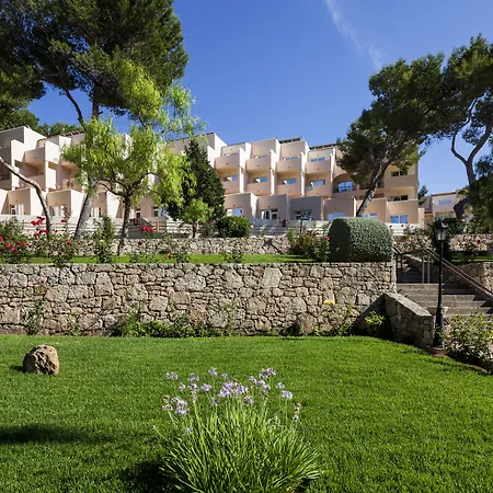 Invisa Hotel Club Cala Blanca-2