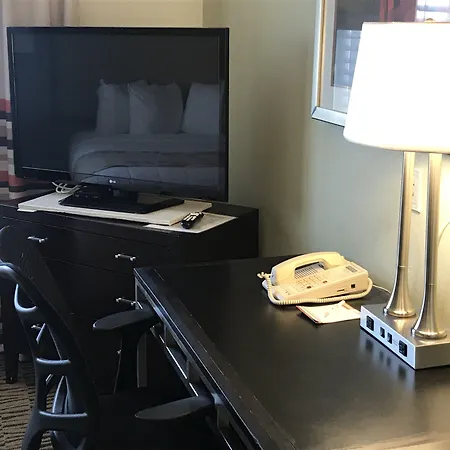 Hawthorn Suites-2