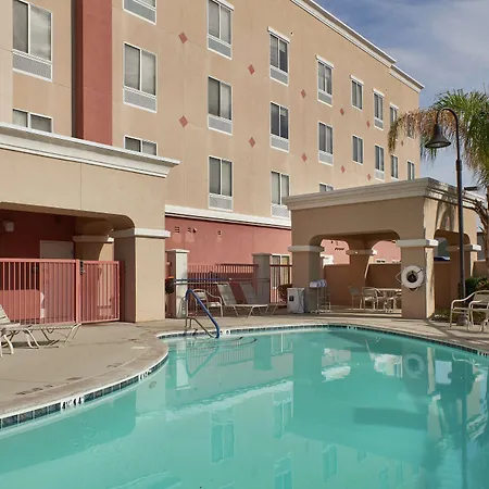 Hampton Inn & Suites Phoenix-Surprise-2
