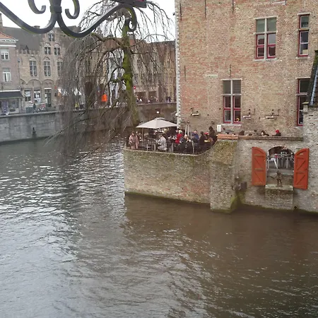 Hotel Duc De Bourgogne-3
