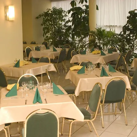 Hotel Bara Budapest-3