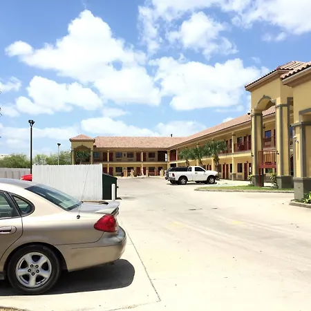 Boca Chica Inn And Suites-3