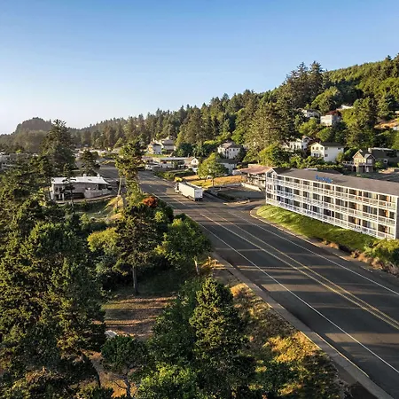 Travelodge By Wyndham Depoe Bay-2