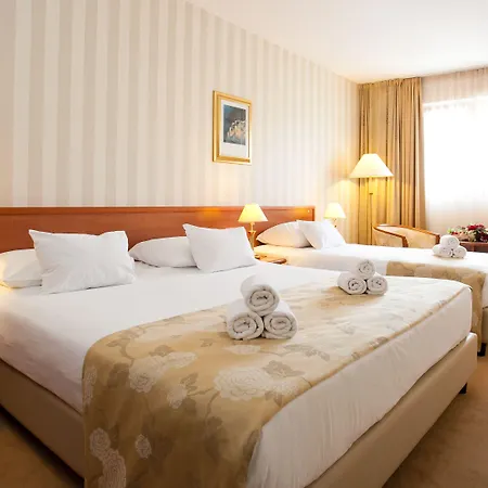Hotel Globo-2