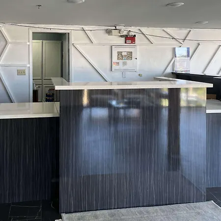 Studio 6 Suites Delano, Ca-3