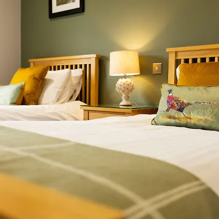 Rufford Arms Hotel-3