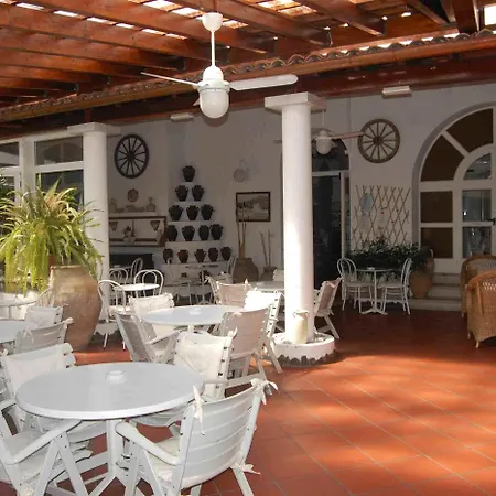 Hotel Villa Augustus-2