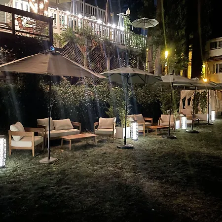 Boho Manor-3