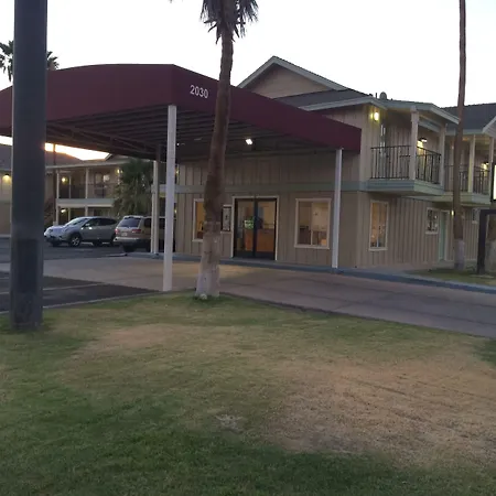 Value Inn & Suites-3