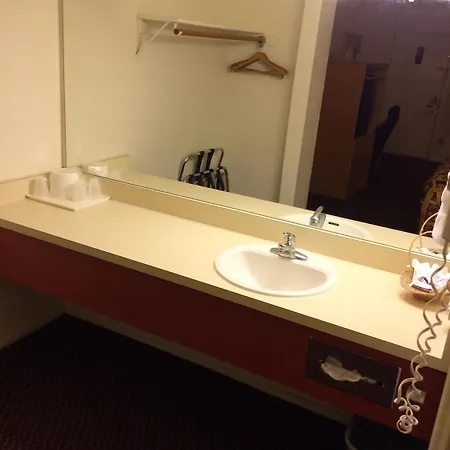Value Inn & Suites-2