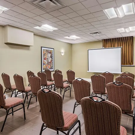 Hampton Inn Danbury-3